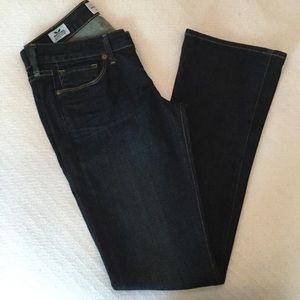 Women's jeans